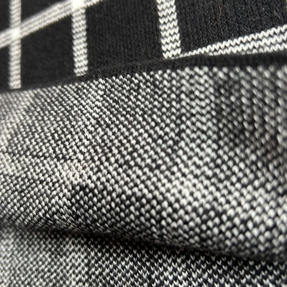 🎯NWOT Lauren Ralph Lauren Checkered Sweater Dress Black Size Small - Picture 5 of 10